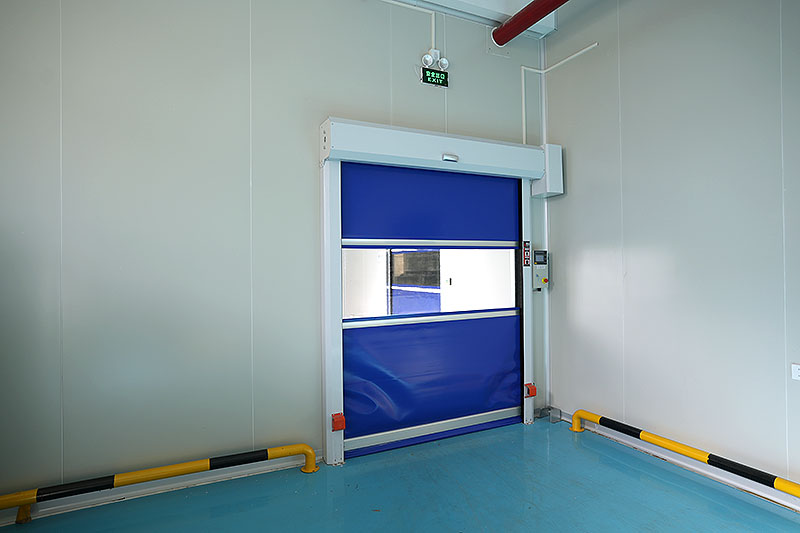 吸塑无尘车间的货物通道