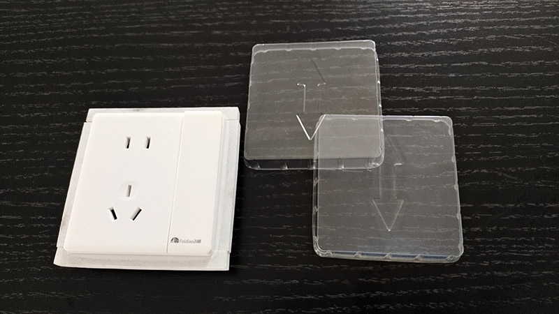 插座底面套吸塑盒