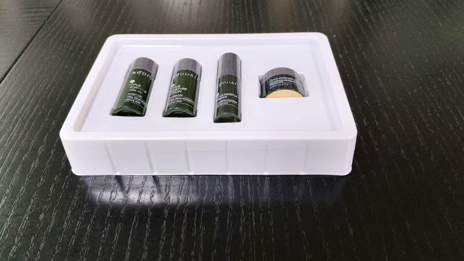 护肤品pet吸塑内托 