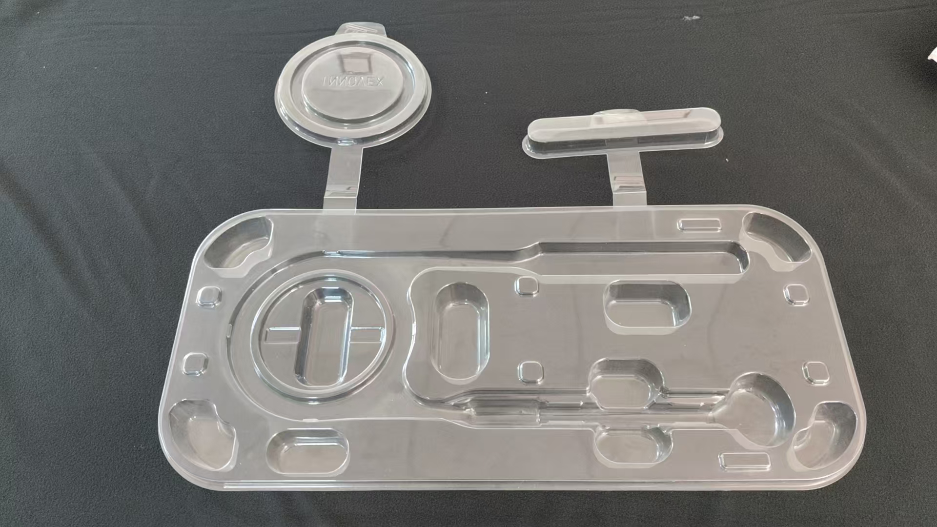 PET带盖按扣透明吸塑盒